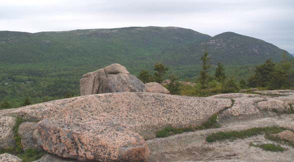 Cadillac Mtn.'s long ridge line with Dorr Mtn. to the right, as seen from Gorham Mtn. (photo by Webmaster)