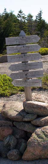 Trail signs on Pemetic Mountain (photo by Webmaster)
